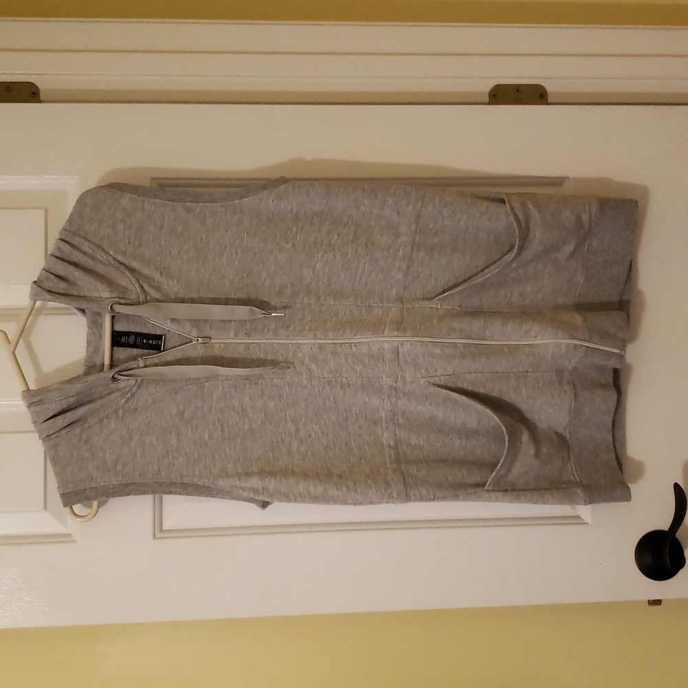 Yogalicious vest size medium